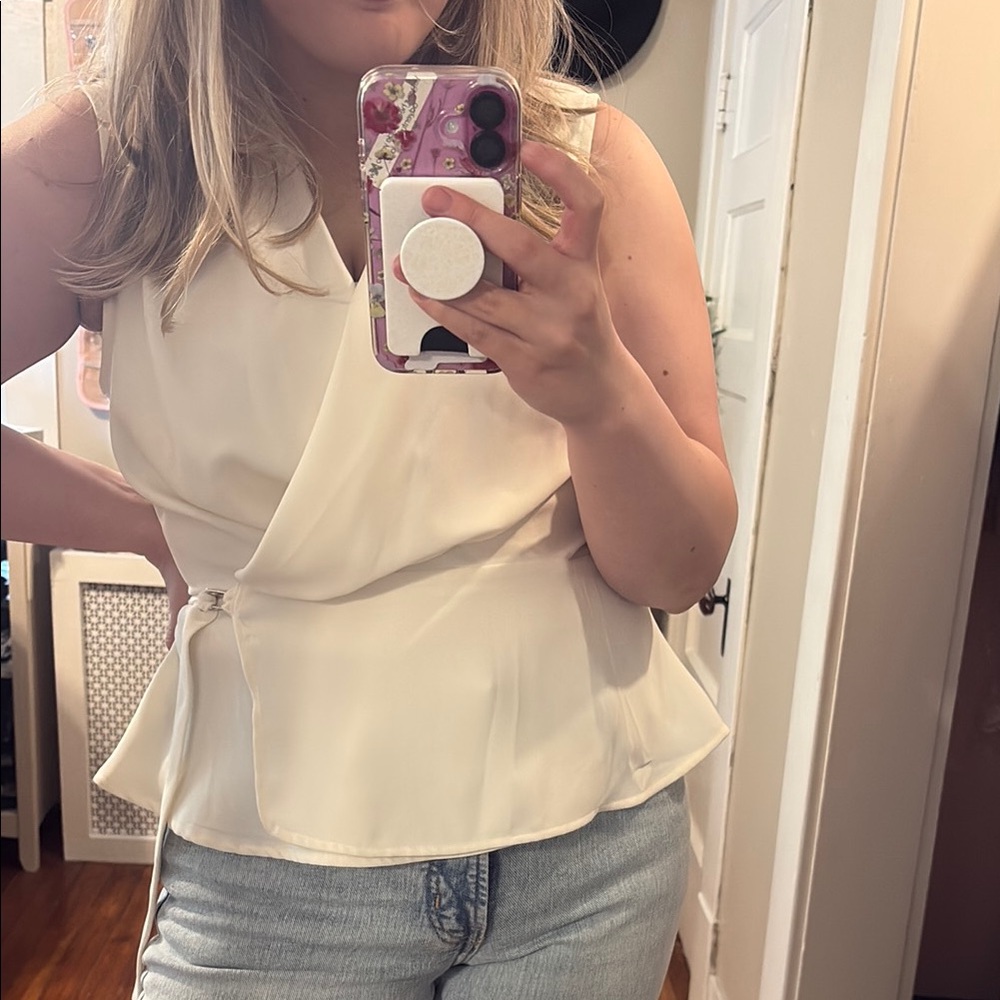 🧡 Zara Sleeveless Wrap Top - Picture 2 of 6